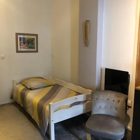 : Très Bel De Charme *